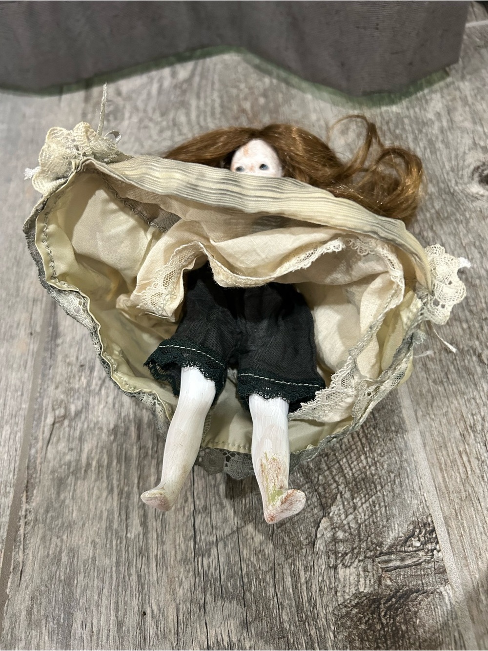 Halloween creepy scary hand painted gothic doll. - Picture 11 of 12